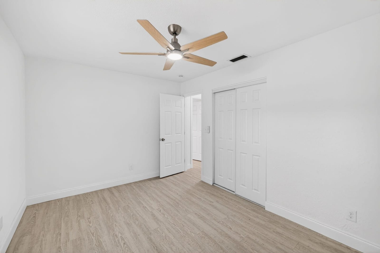 2241 SW 67th Lane, Miramar, FL 33023 photo 12