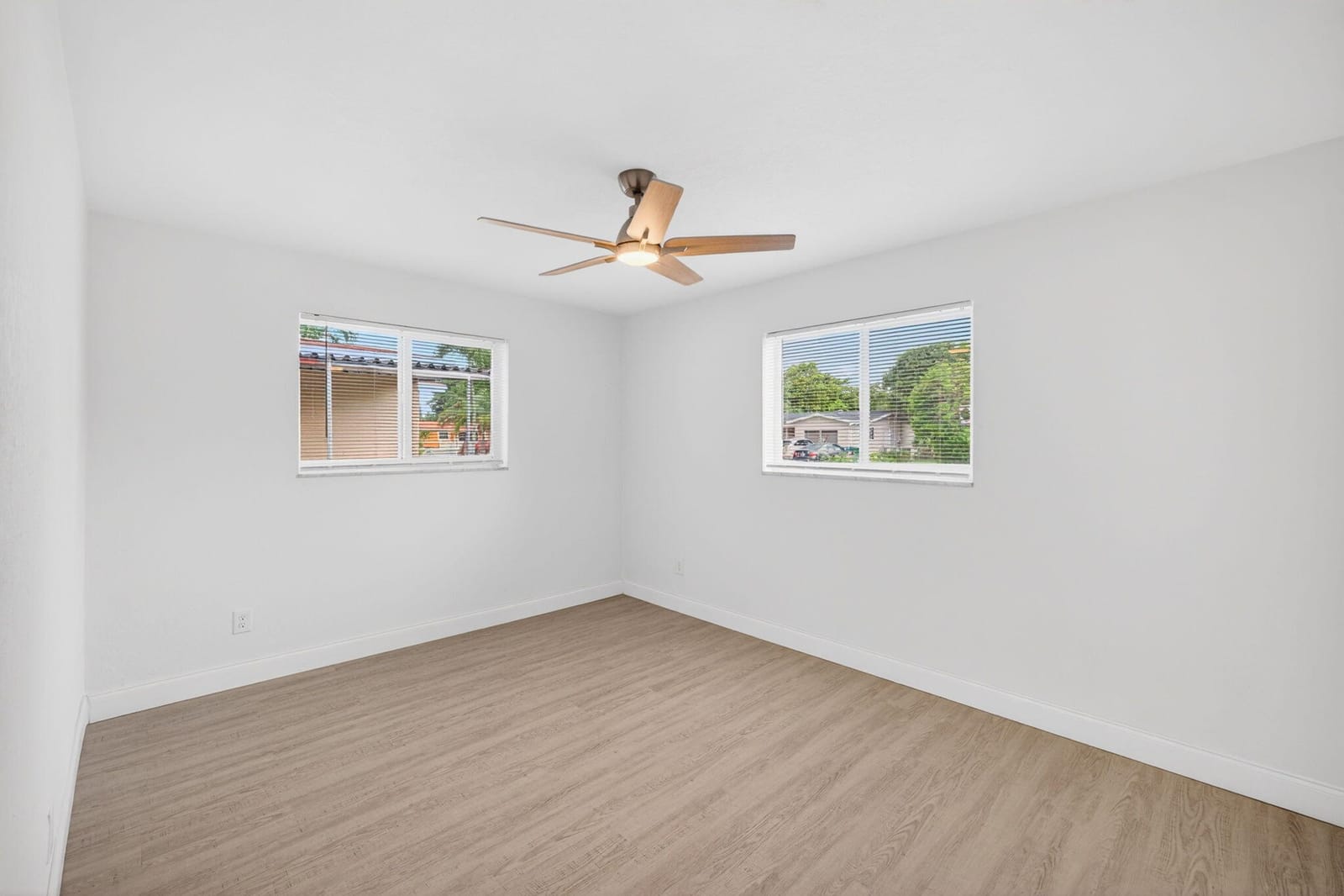 2241 SW 67th Lane, Miramar, FL 33023 photo 9