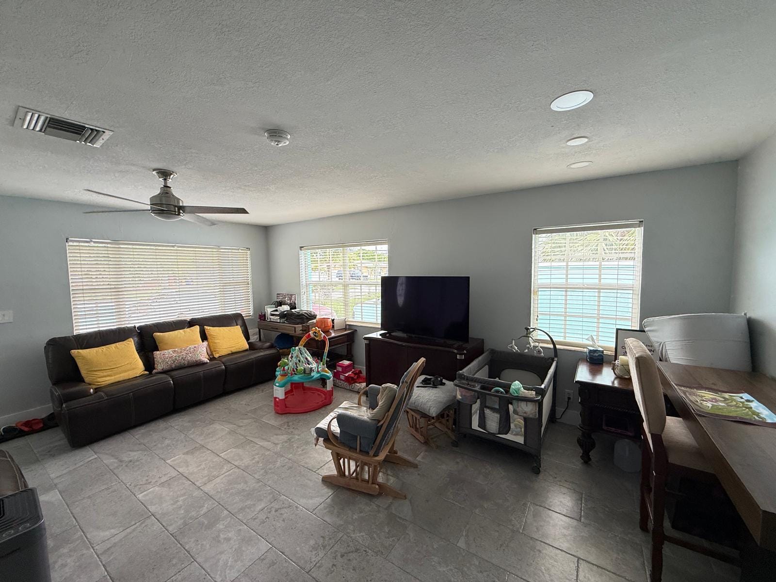 320 W 29th Street, Riviera Beach, FL 33404 photo 8