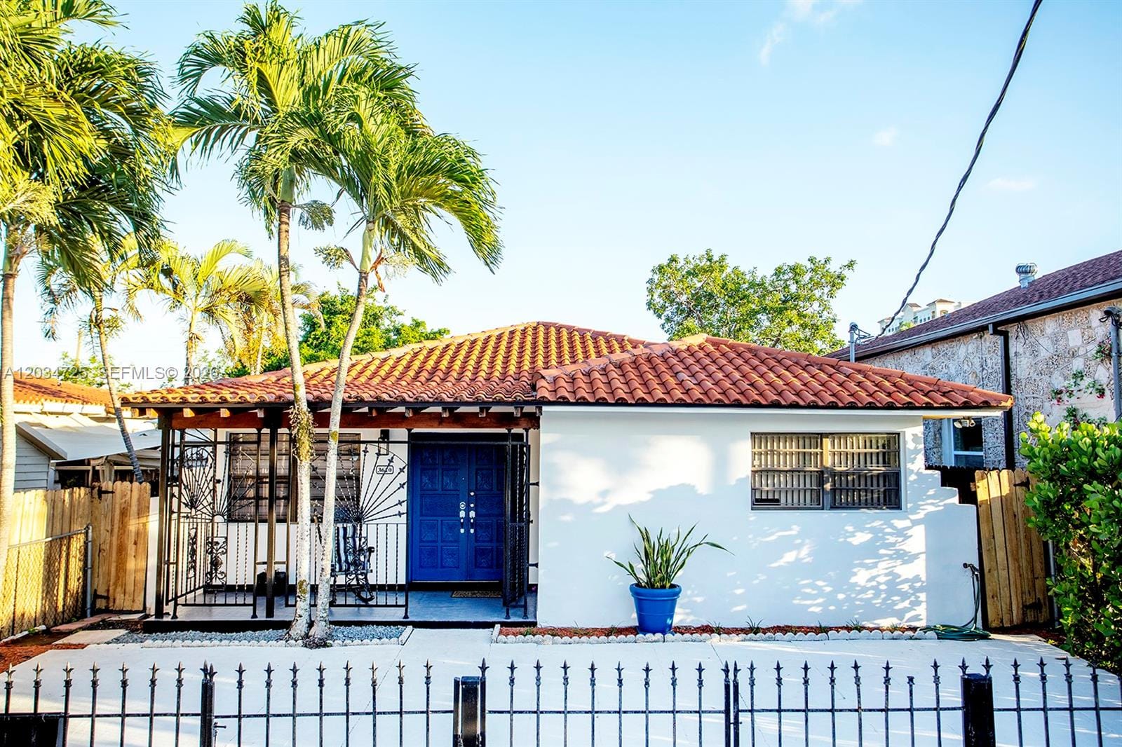 3610 SW 14th Street — photo 4