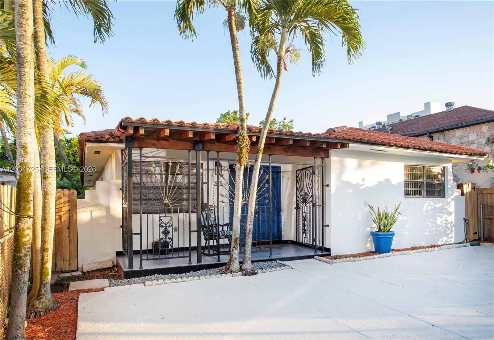 3610 SW 14th Street — photo 8