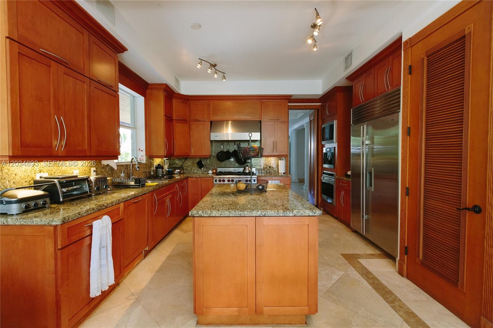 335 W Enid Drive — photo 10