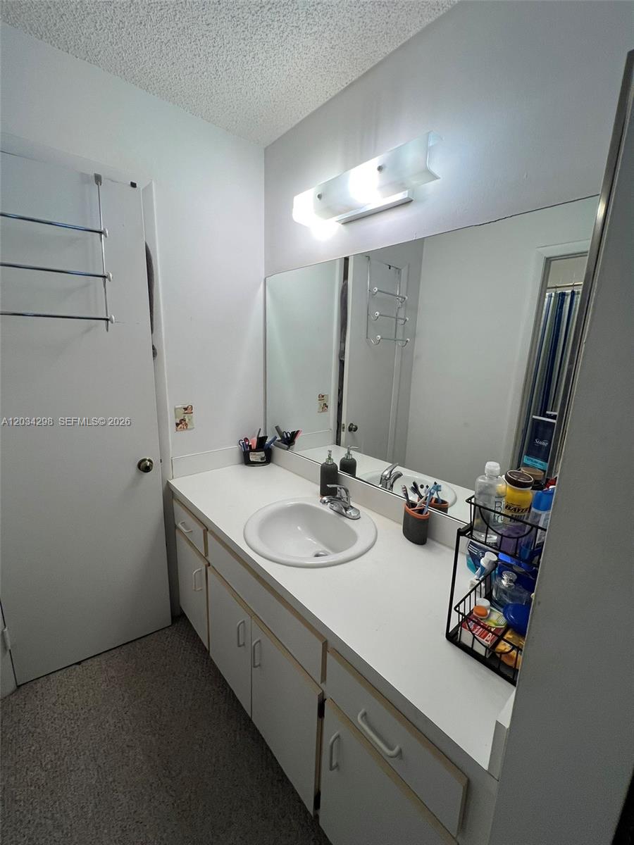 9710 Hammocks Boulevard 204-31, Miami, FL 33196 photo 16