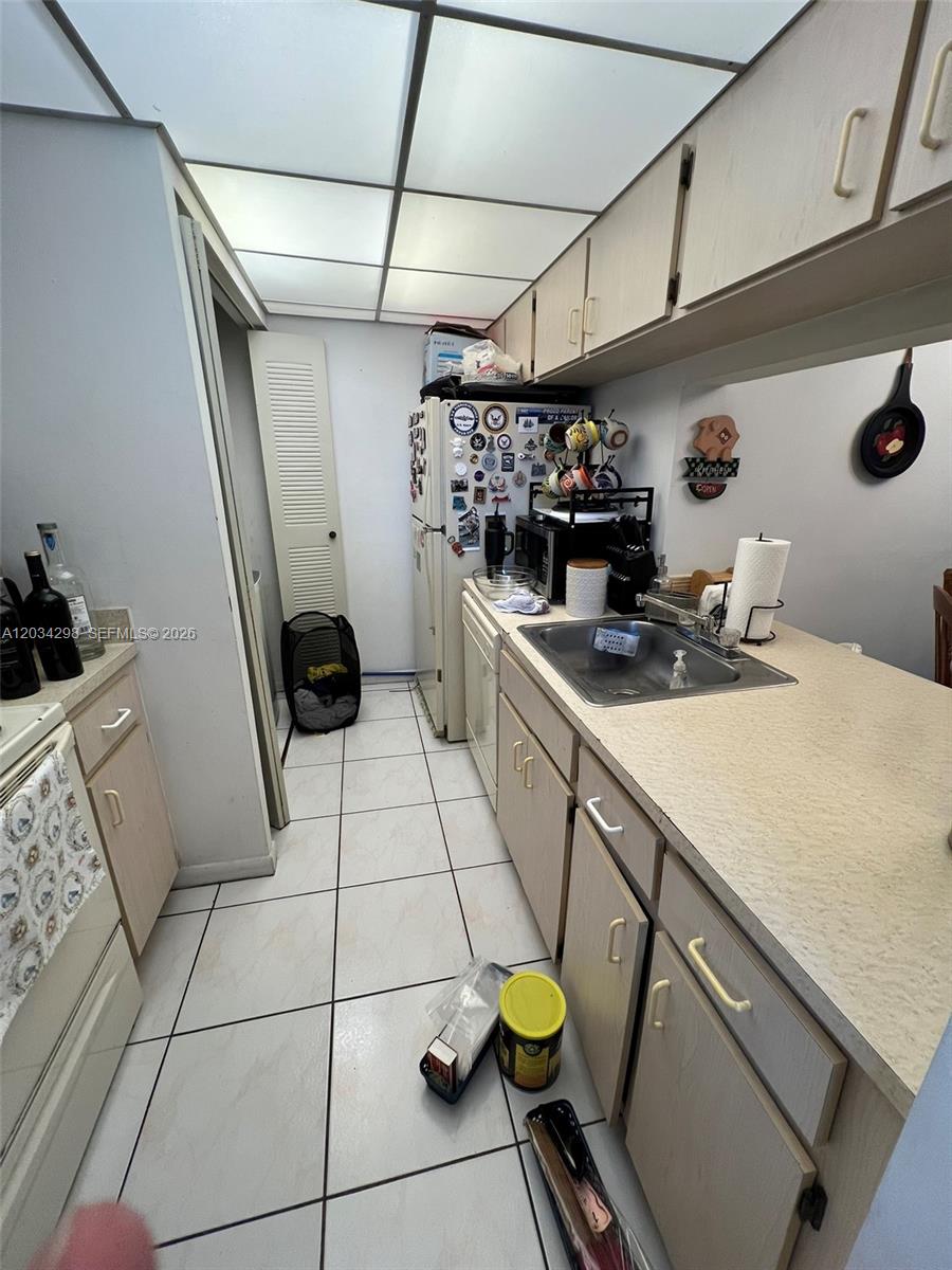 9710 Hammocks Boulevard 204-31, Miami, FL 33196 photo 19