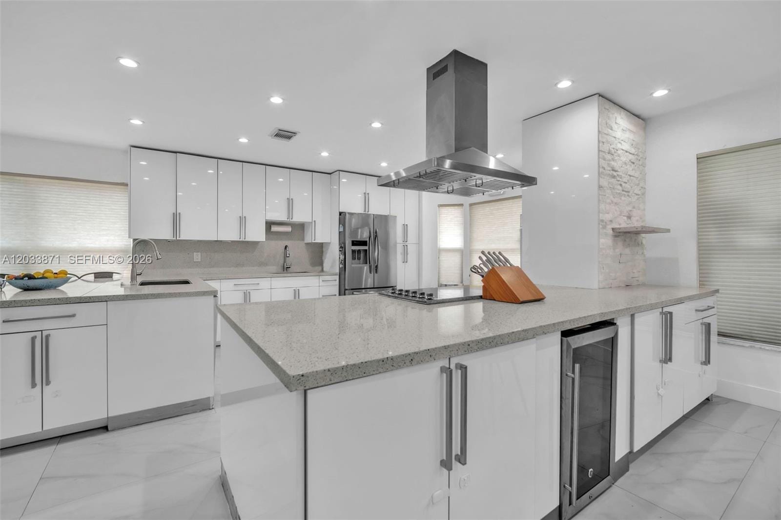 5080 SW 34th Terrace — photo 10