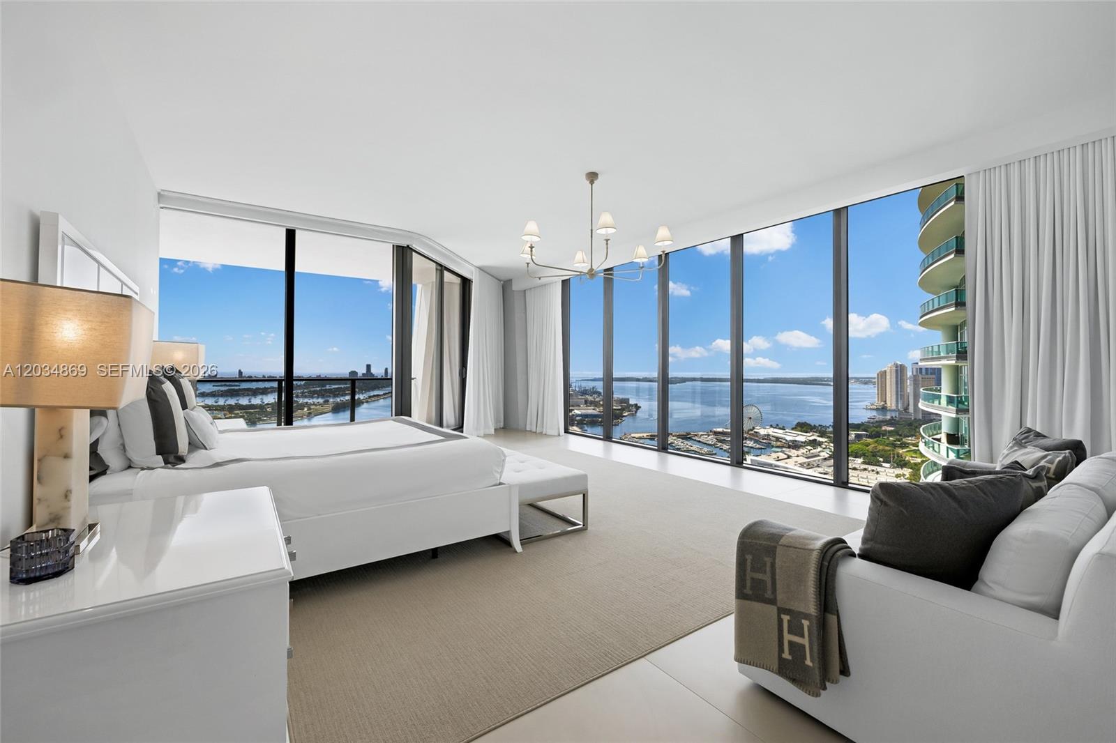 1000 Biscayne Boulevard 3701, Miami, FL 33132, Miami