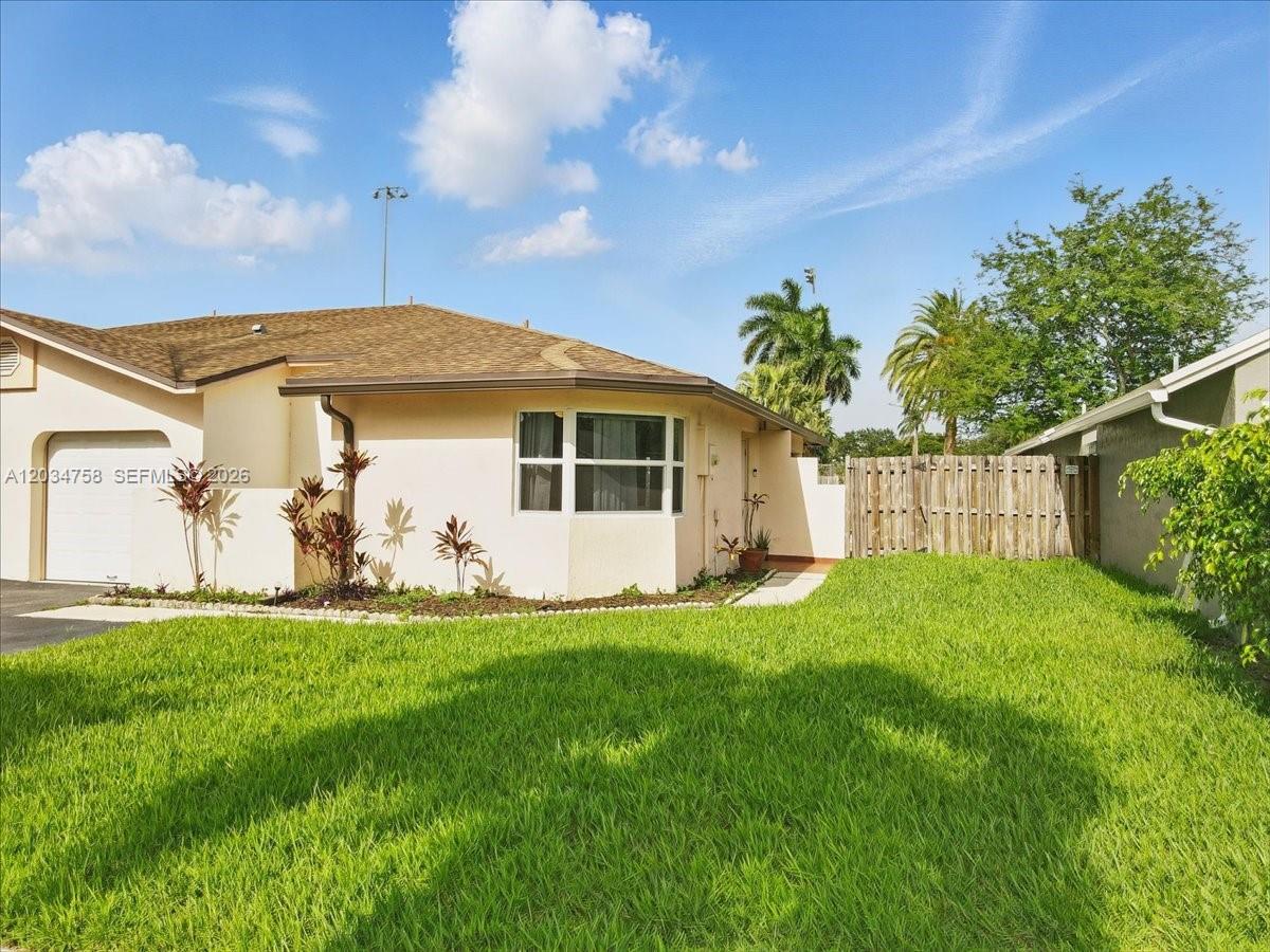 5874 SW 97th Terrace, Cooper City, FL 33328, Cooper City