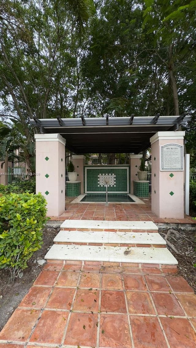 12154 Saint Andrews Place 110, Miramar, FL 33025