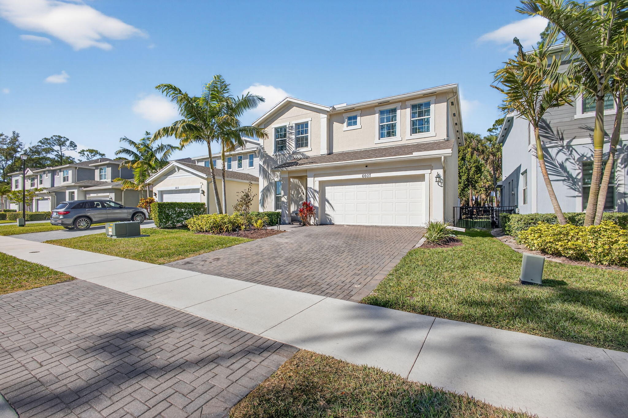 6607 Pointe Of Woods Drive, West Palm Beach, FL 33415, West Palm Beach