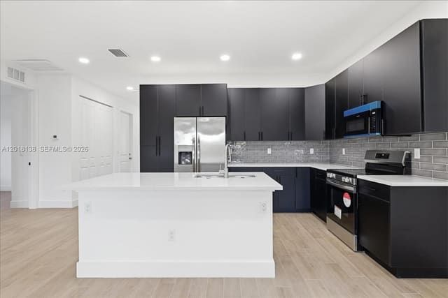 500 Sunset Road N, FL 33947