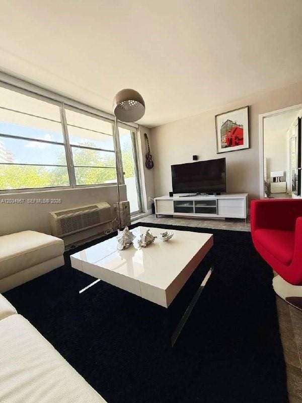 5313 Collins Avenue 308 — photo 11