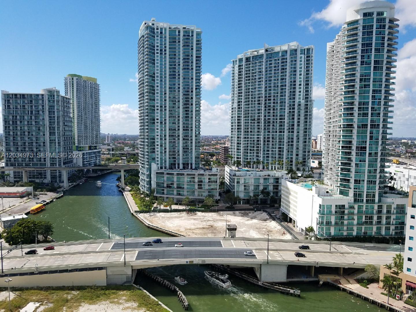 31 SE 5th Street 2205, Miami, FL 33131, Miami