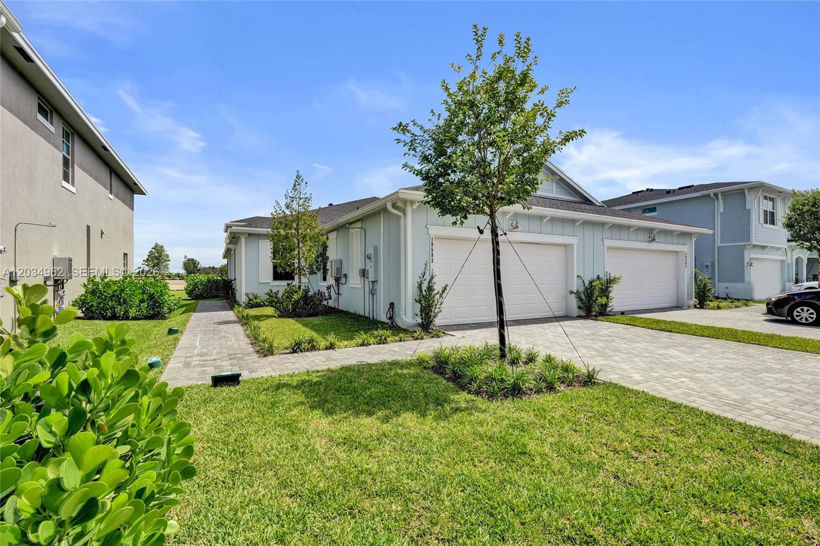 19593 Whispering Creek Road, Loxahatchee, FL 33470, Loxahatchee