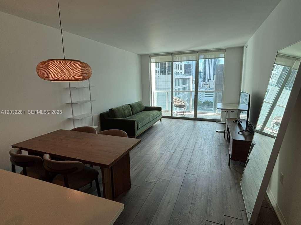 55 SE 6th Street 1208 — photo 9