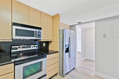 2500 Parkview Drive 1216, Hallandale Beach, FL 33009, Hallandale Beach