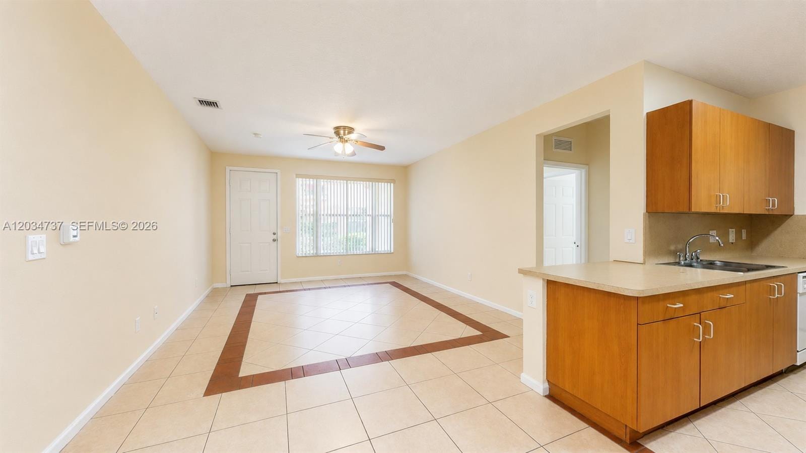 3557 Forest Hill Boulevard 51 — photo 2
