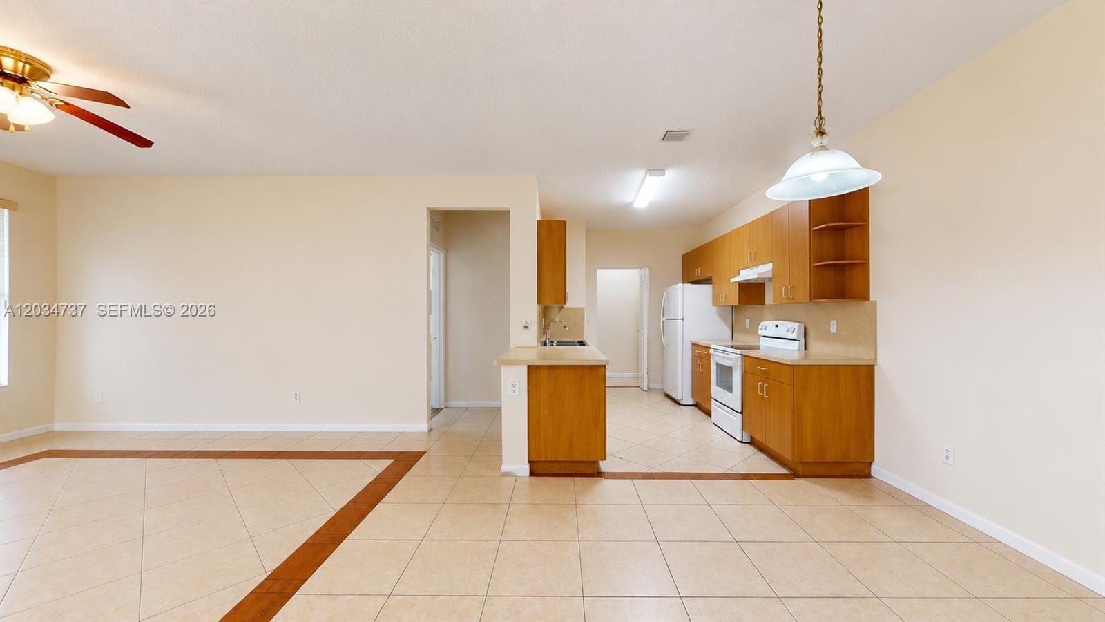 3557 Forest Hill Boulevard 51 — photo 3