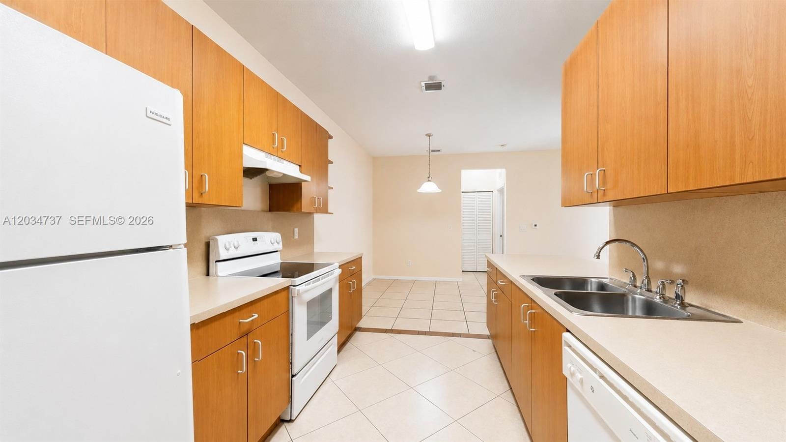 3557 Forest Hill Boulevard 51 — photo 6