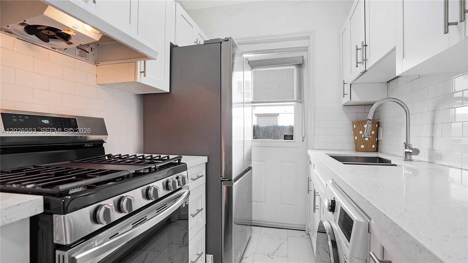 815 W 39, Miami Beach, FL 33140, Miami Beach