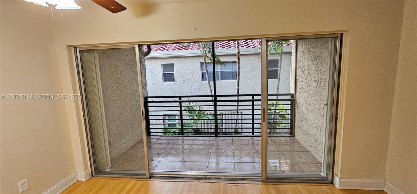 5352 NE 6th Avenue G9 — photo 5