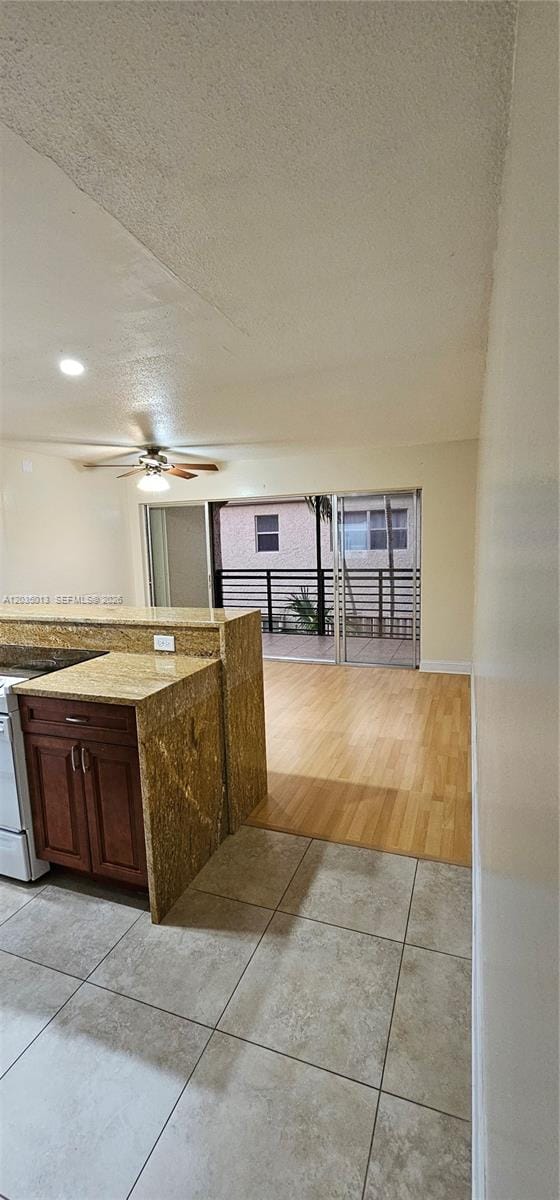 5352 NE 6th Avenue G9 — photo 8