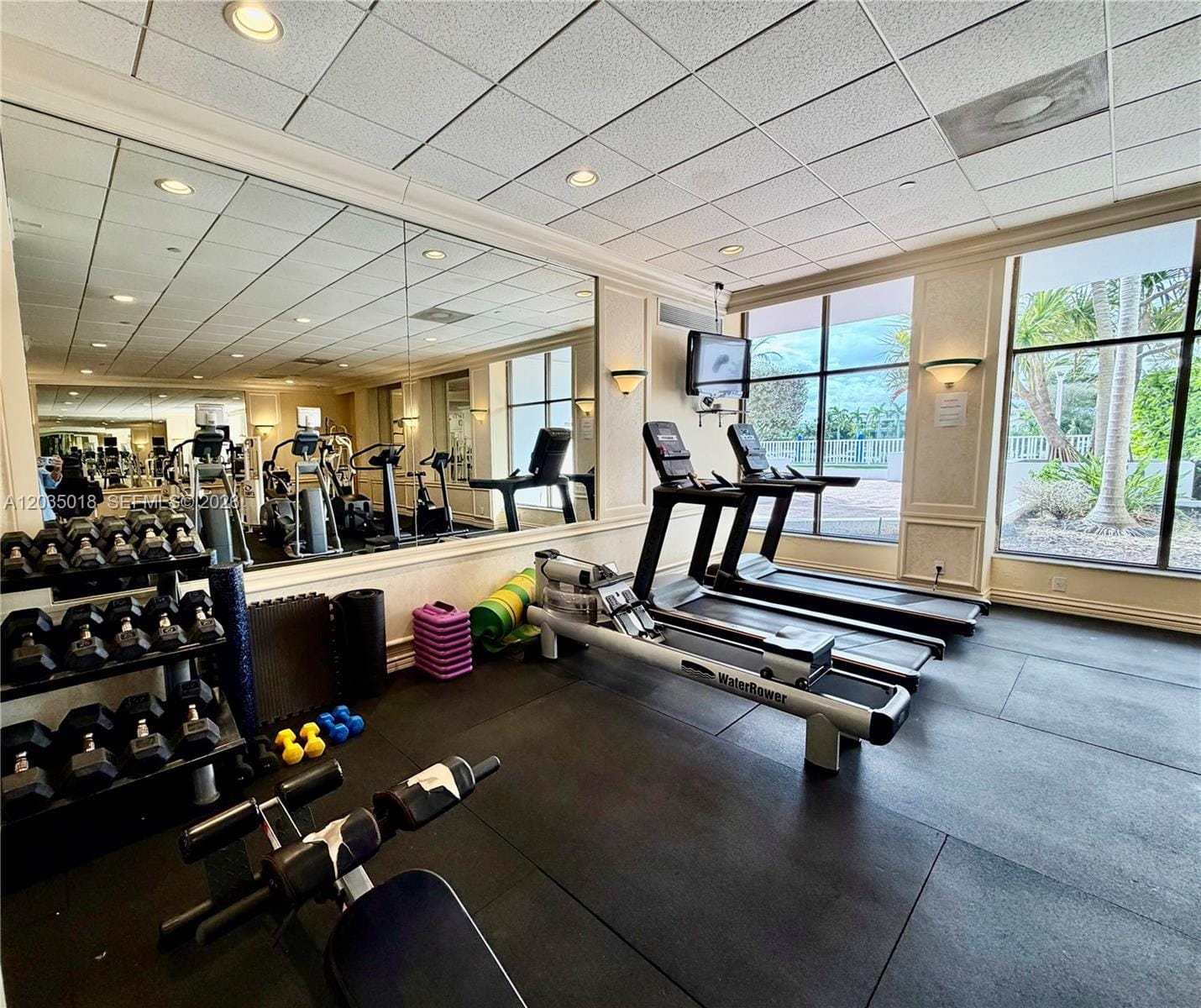 5700 Collins Avenue 14M, Miami Beach, FL 33140 photo 8