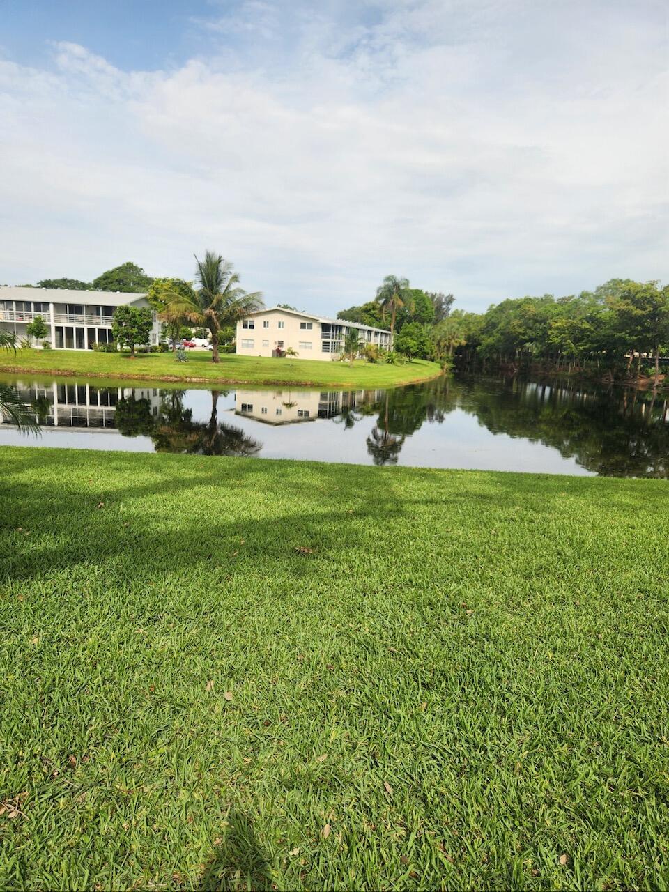 102 E Westbury 102, Deerfield Beach, FL 33442, Deerfield Beach