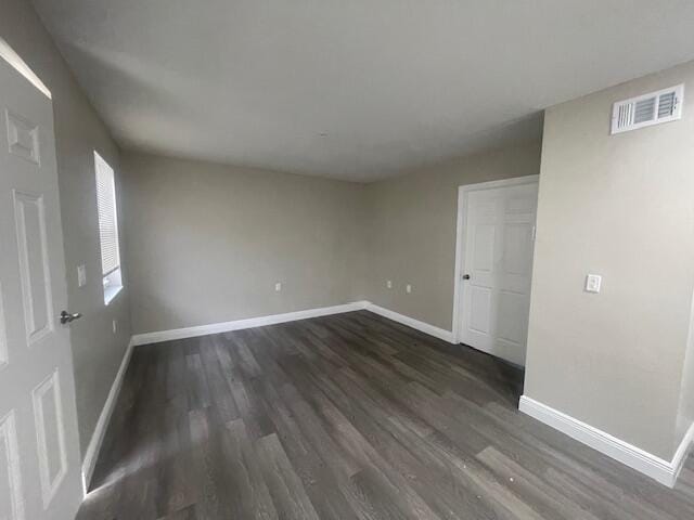 4393 Windsor Avenue 7 — photo 6