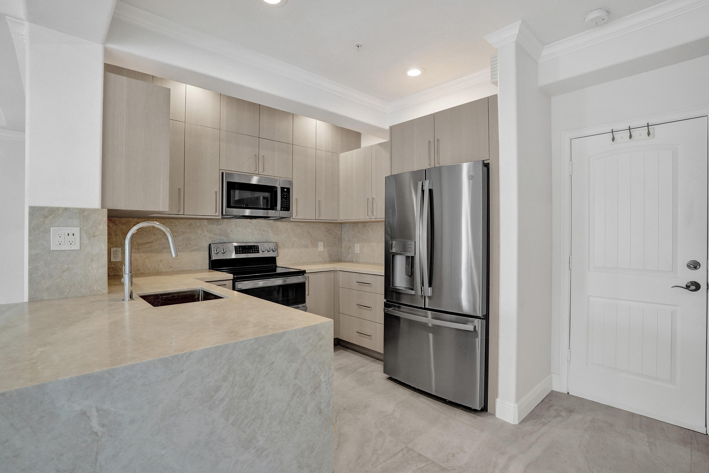 804 NE 7th Street, Fort Lauderdale, FL 33304 photo 13
