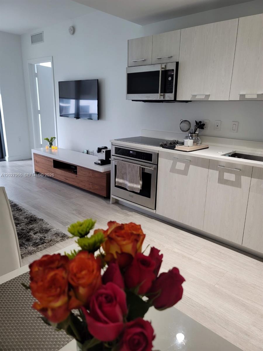 55 SW 9th Street 2709, Miami, FL 33130, Miami