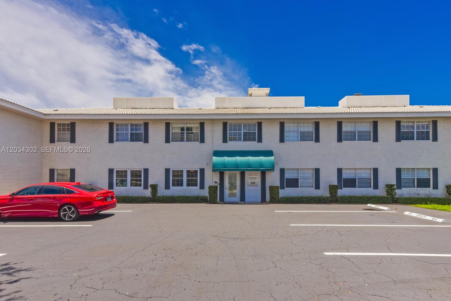298 SW 6th Street 103, Boca Raton, FL 33432, Boca Raton