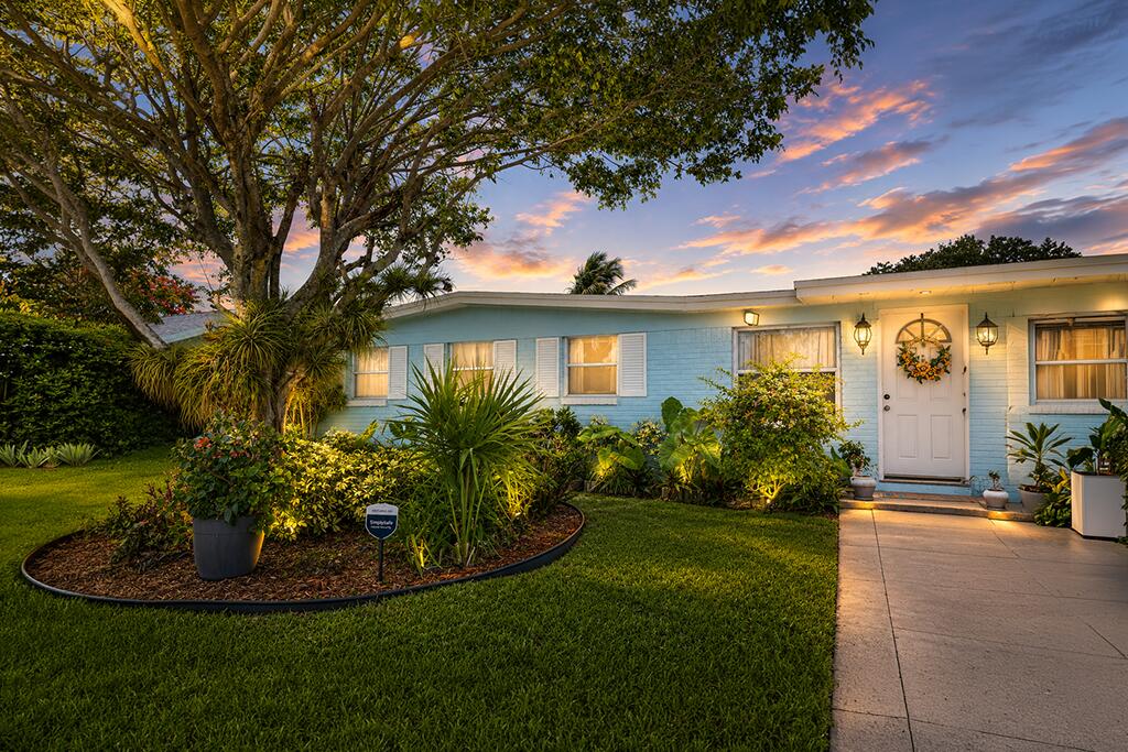 3740 Dunes Road, Cabana Colony, FL 33410, Palm Beach Gardens