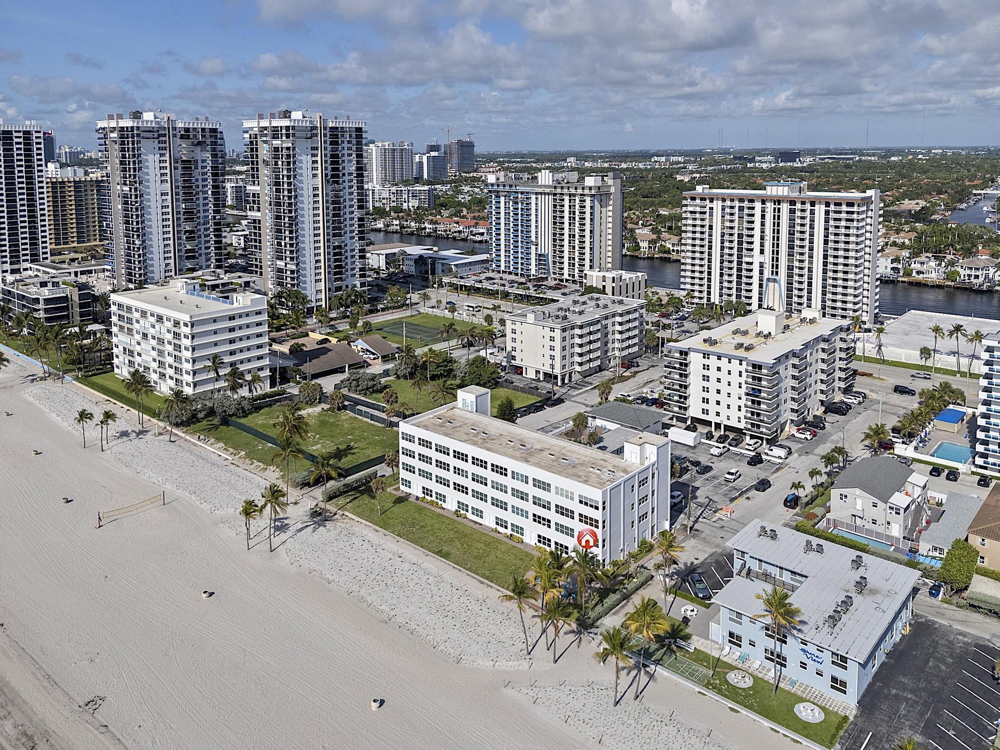 1801 S Surf Road 2a, Hollywood, FL 33019, Hollywood