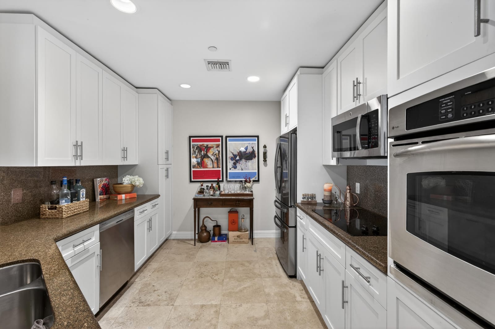 16102 Emerald Estates Drive 220, Weston, FL 33331 photo 5