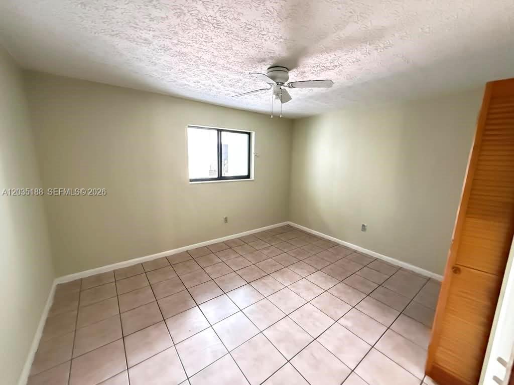 6055 W 19th Avenue 305, Hialeah, FL 33012, Hialeah
