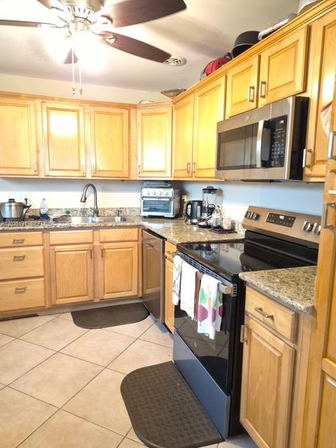 1061 NW 85th Terrace, Plantation, FL 33322, Plantation