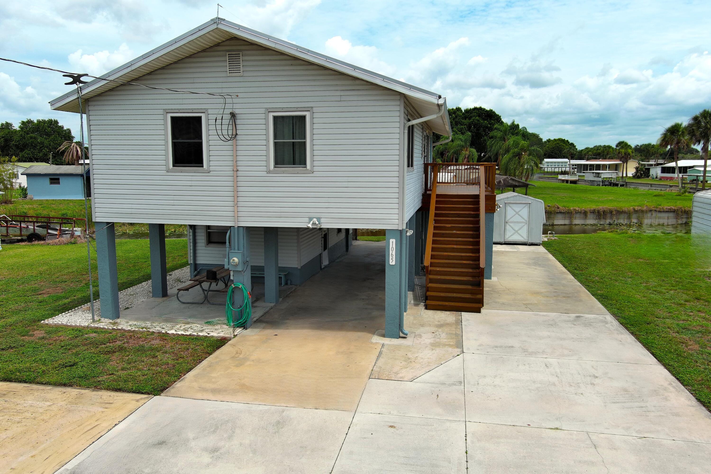 1065 Peach Lane, Okeechobee, FL 34974, Okeechobee