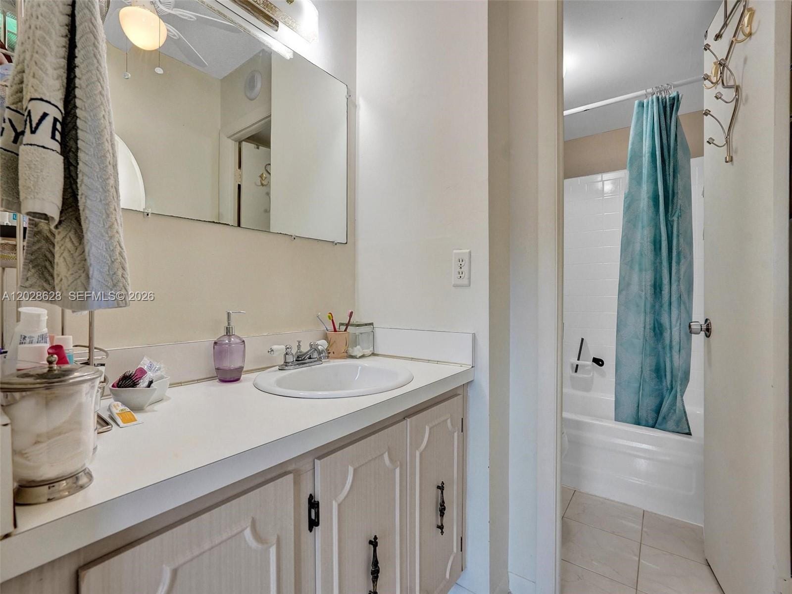 3113 S Ocean Drive 603 — photo 6