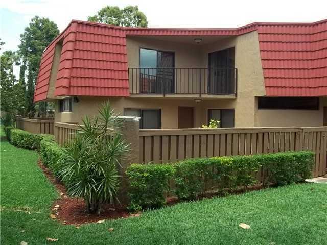 8255 Severn Drive D, Boca Raton, FL 33433