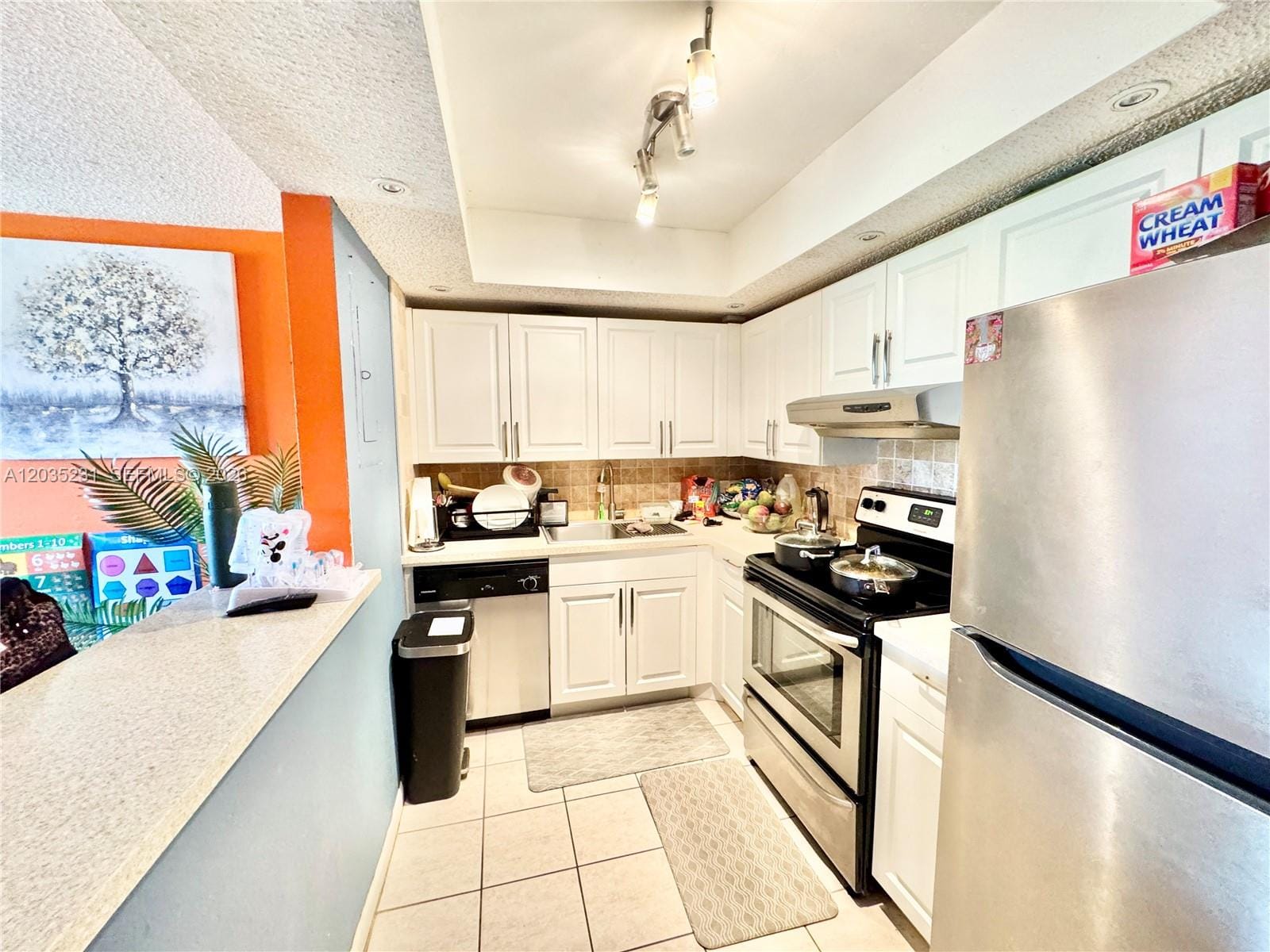 5570 NW 44th Street 408A, Lauderhill, FL 33319 photo 4