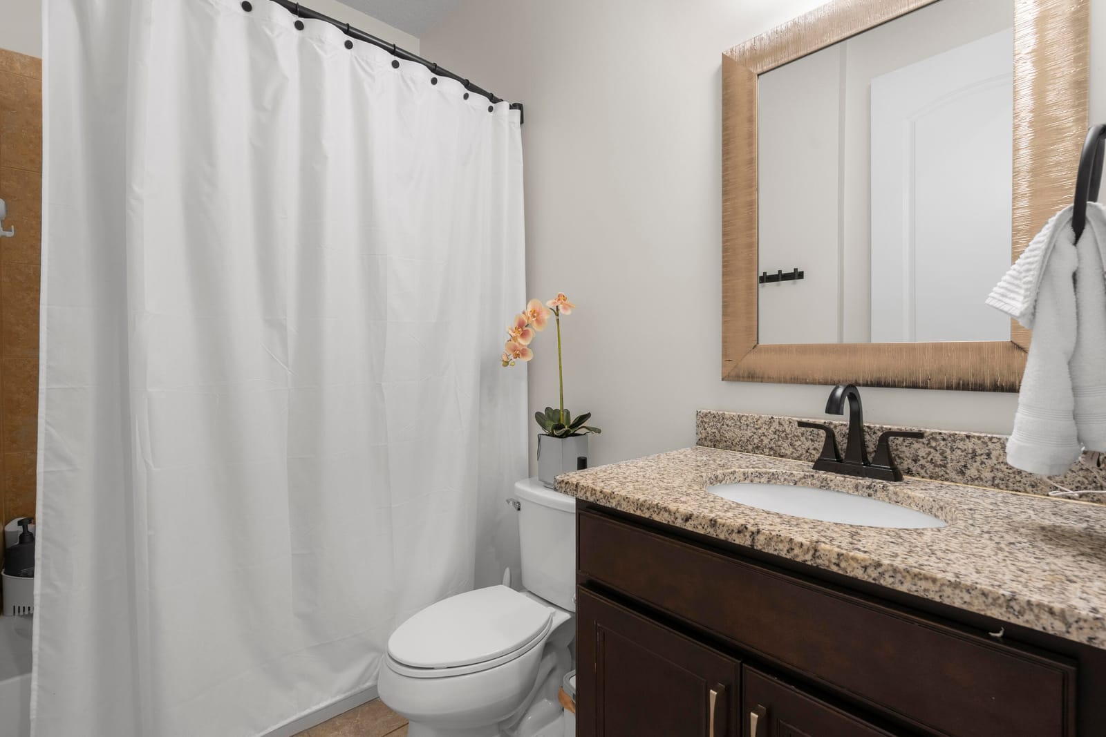 560 SE Monet Drive — photo 7