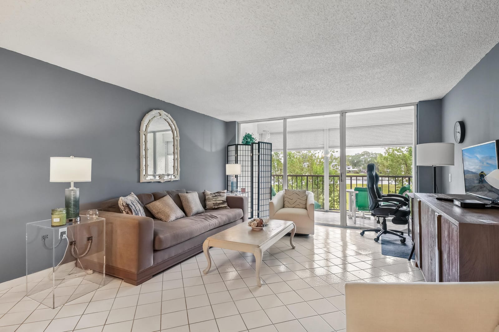 4260 Deste Court 205, Lake Worth, FL 33467 photo 6