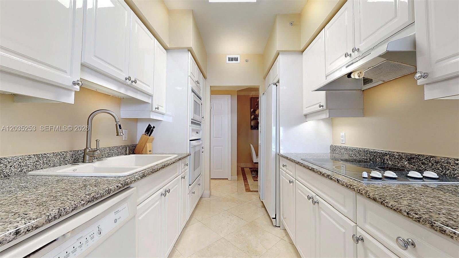 4779 Collins Avenue 2708, Miami Beach, FL 33140 photo 22