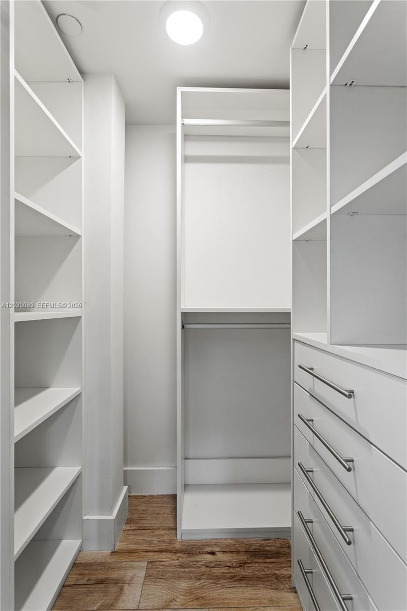 9261 E Bay Harbor Drive 407 — photo 4