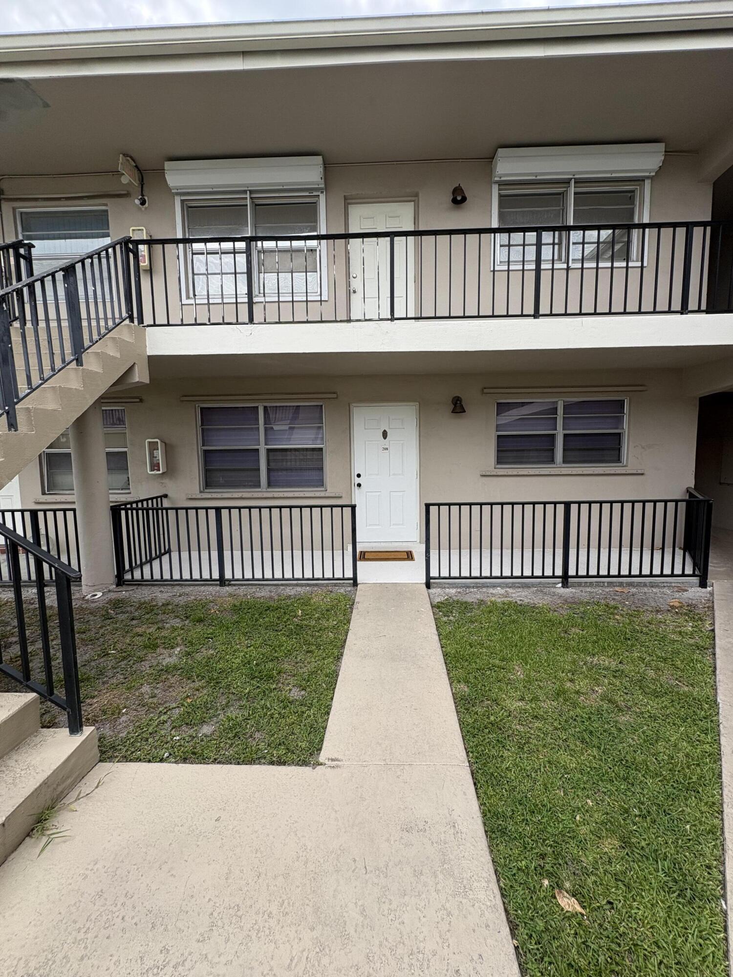 1230 Old Boynton Road 208, Boynton Beach, FL 33426, Boynton Beach