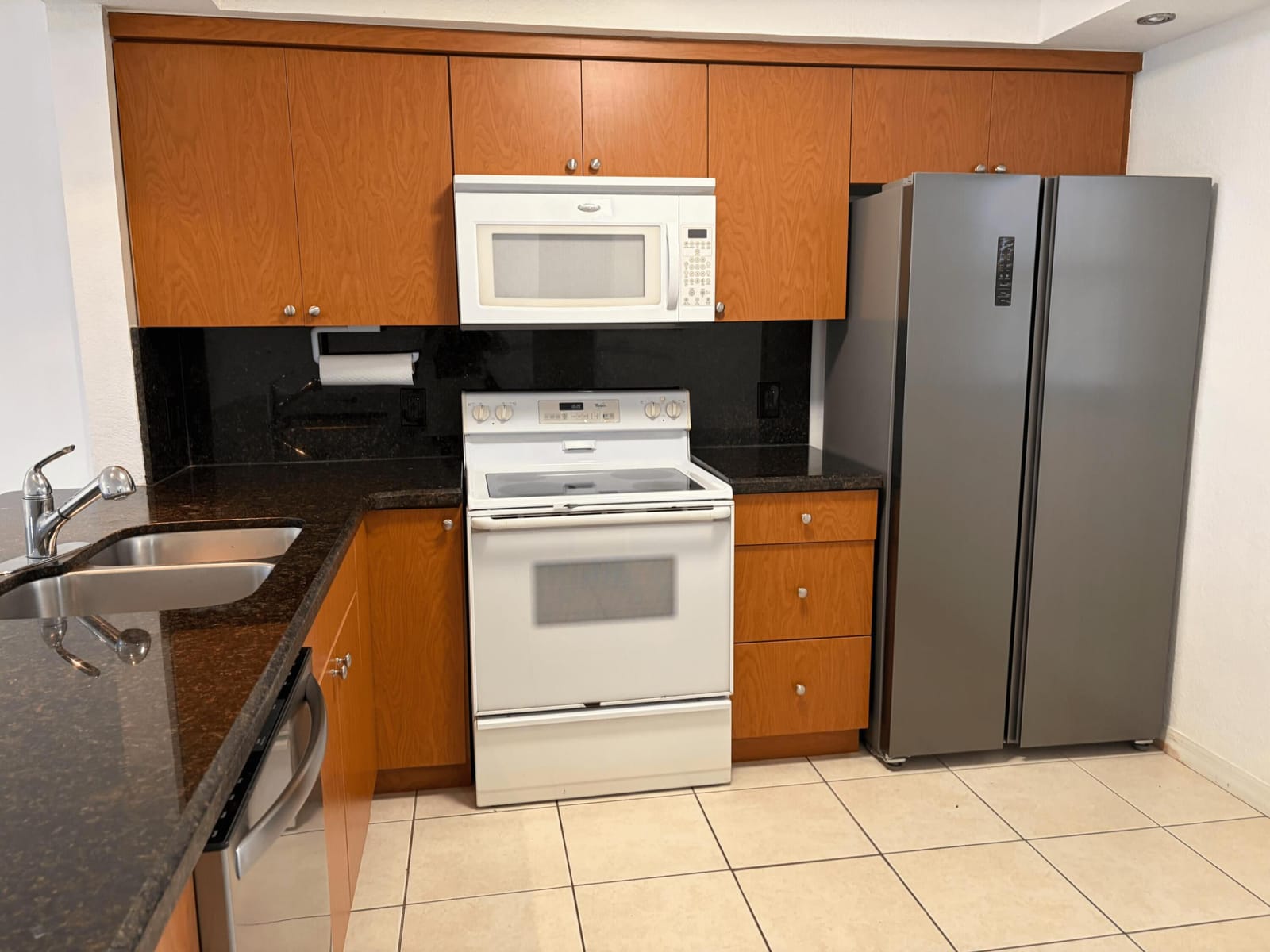 8311 Sands Point Boulevard 106, Tamarac, FL 33321 photo 9