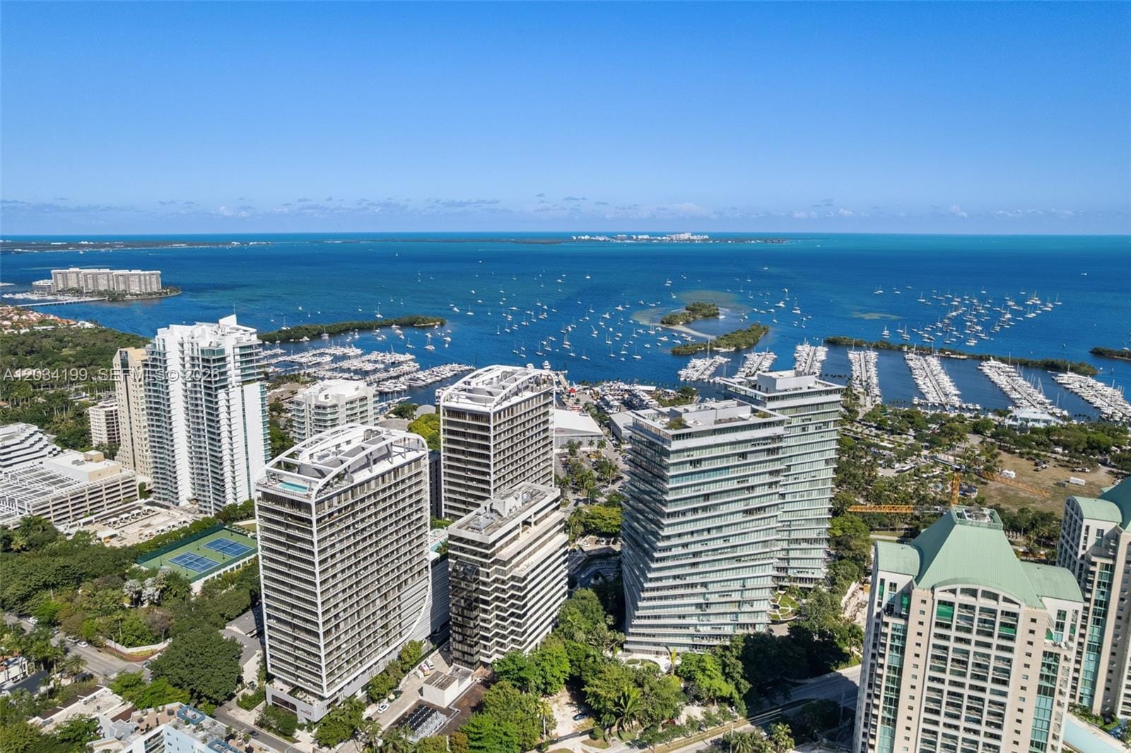 2655 S Bayshore Drive 1911 — photo 3