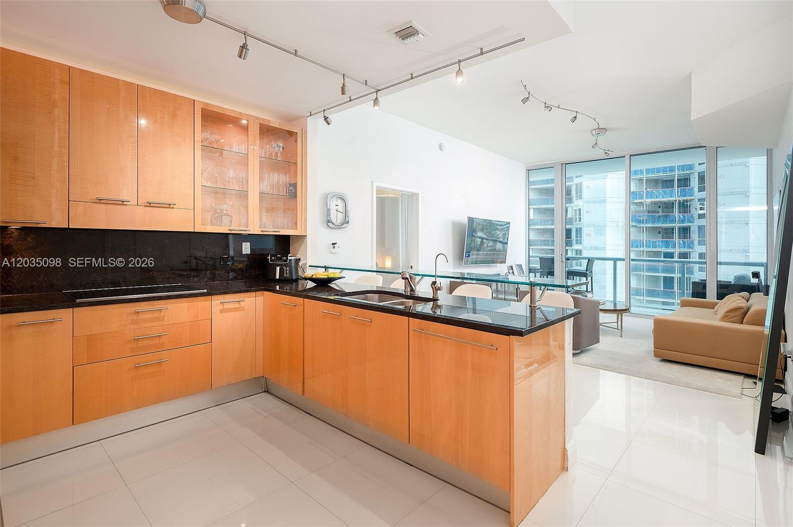 6799 Collins Avenue 510, Miami Beach, FL 33141, Miami Beach