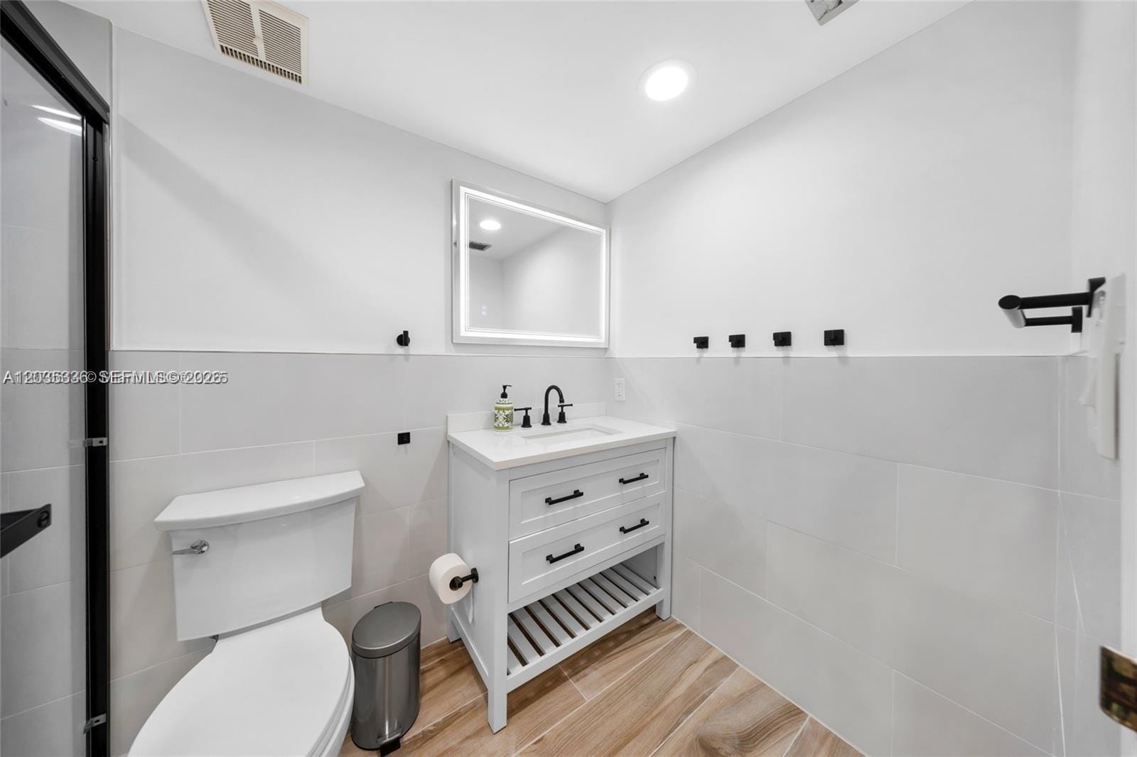 7601 E Treasure Drive 1722 — photo 12