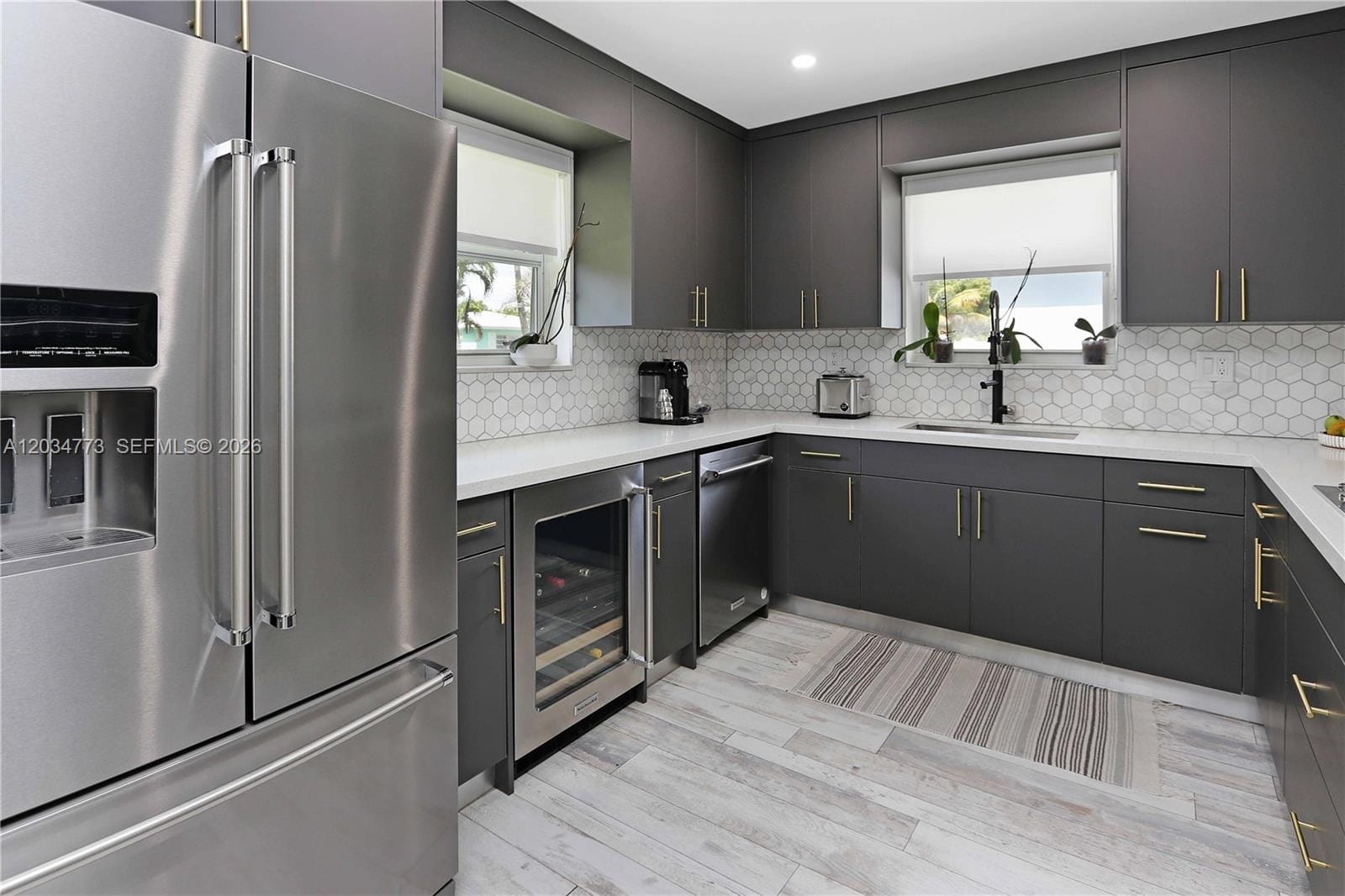 1611 Madison Street — photo 6